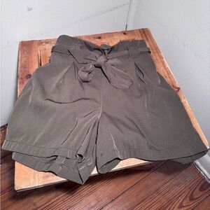 Max Studio Paperbag Shorts